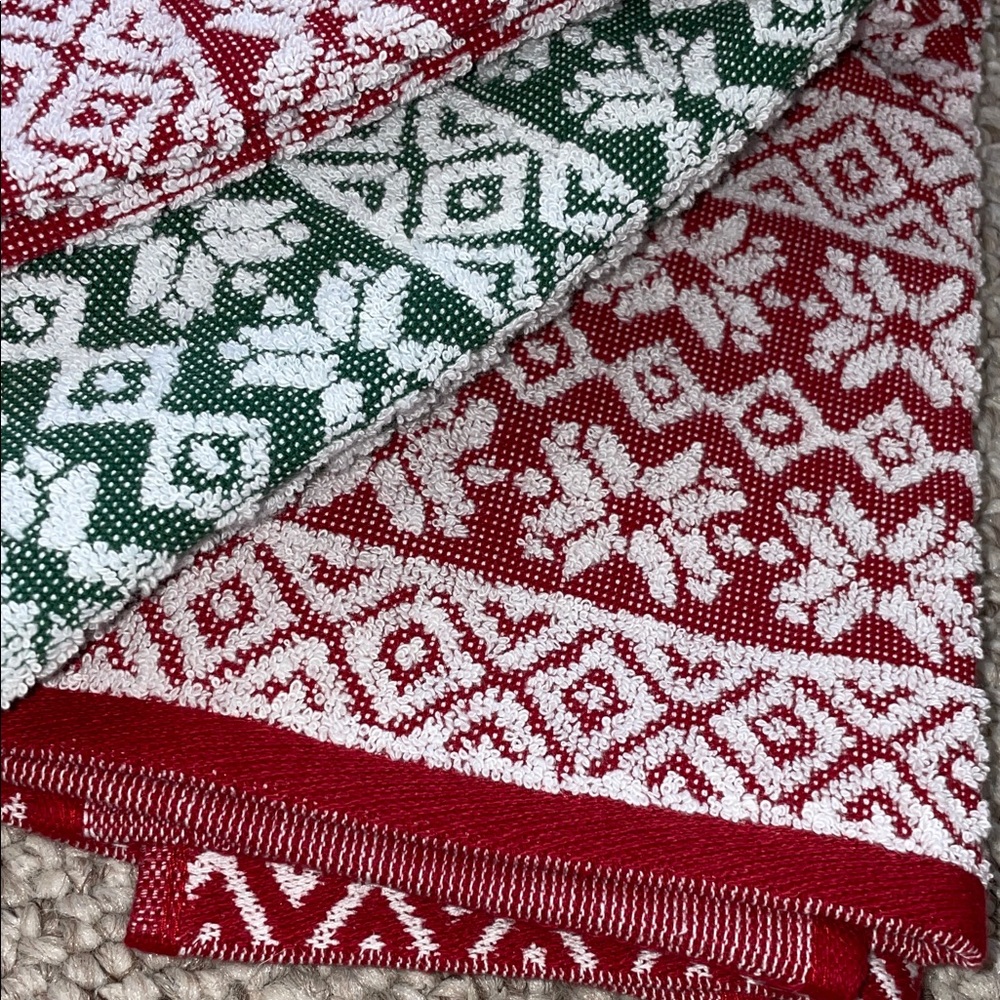 🌲Holiday Collection Kitchen Towels.Set of three beautiful quality towels - Picture 5 of 8